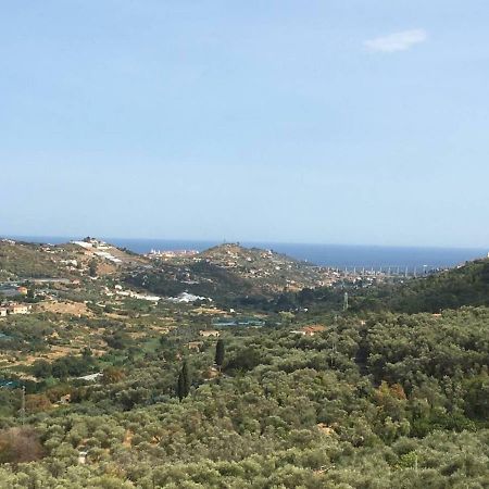 Lovely Renovated Apartment Near Dolcedo Exteriér fotografie